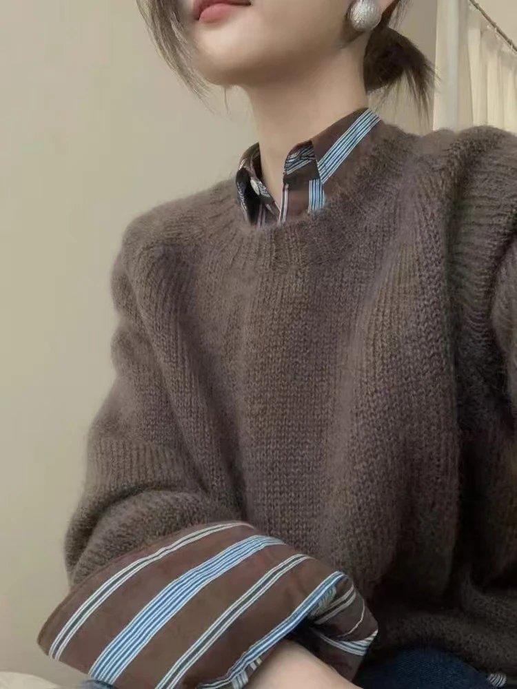 Design Layered Knit Sweater Beige with Striped Shirt Collar - 6