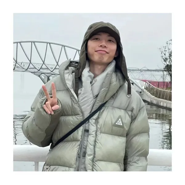 Moncler Genius Down Jacket Burgundy with Green Panels - 7