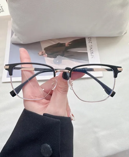 Design Amber Acetate Optical Glasses with Gold-tone Chain Detail Eyewear - 11