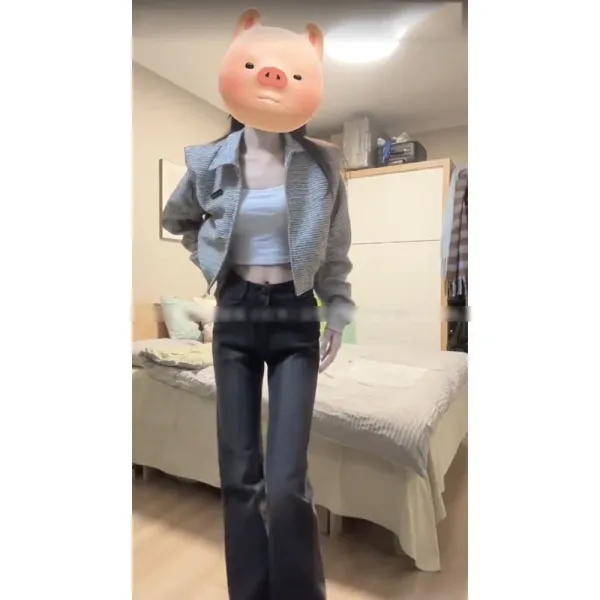 Design Cropped Knit Cardigan Gray + White Crop Top + Black Flared Jeans - 5