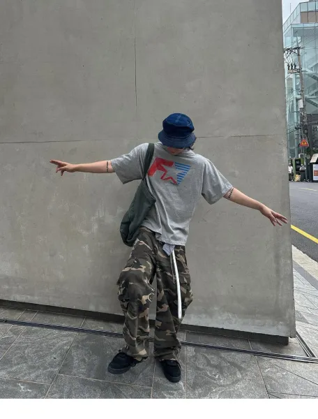 Far From What FAR23 Graphic Oversized T-Shirt Gray - 10