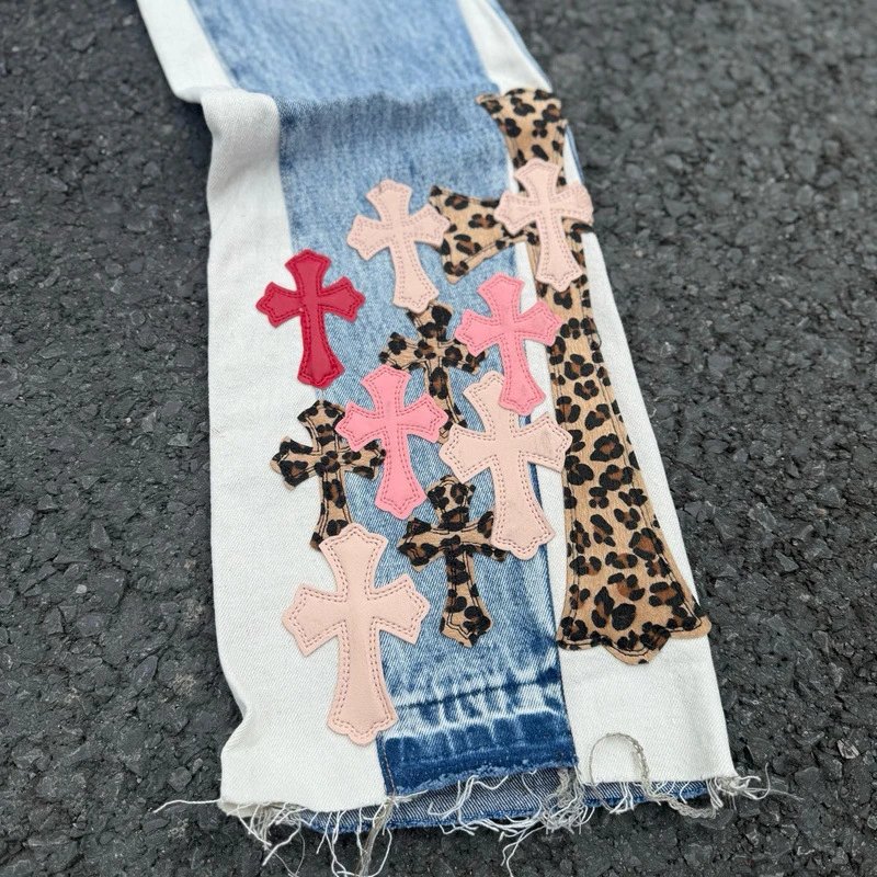 Design Cross-Embroidered Flared Jeans Multicolor - 8