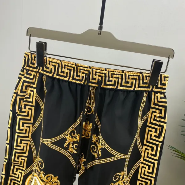 Versace Medusa Baroque Print Swim Shorts Black / Gold - 2