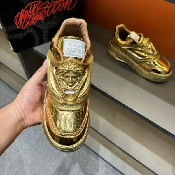 Versace Chain Reaction Silver Metallic Sneakers Chunky Sneakers - 19