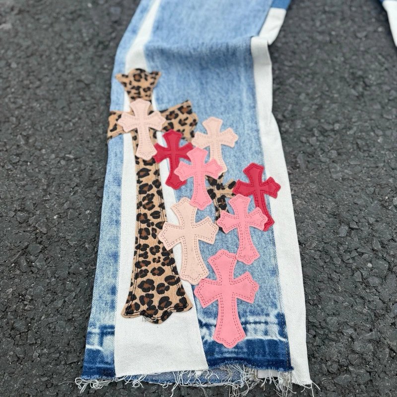 Design Cross-Embroidered Flared Jeans Multicolor - 9