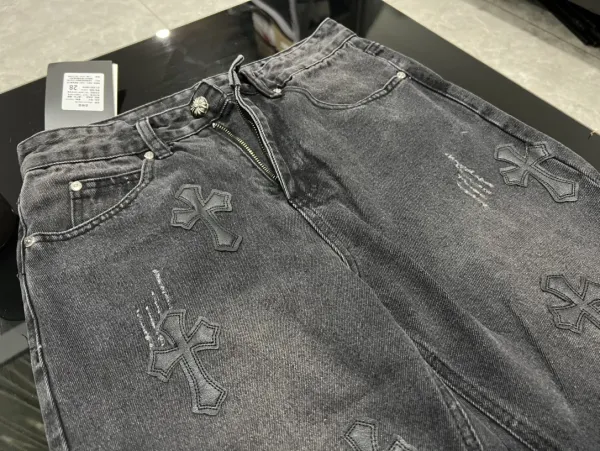 Chrome Hearts Cross-Embellished Distressed Black Jeans - 10