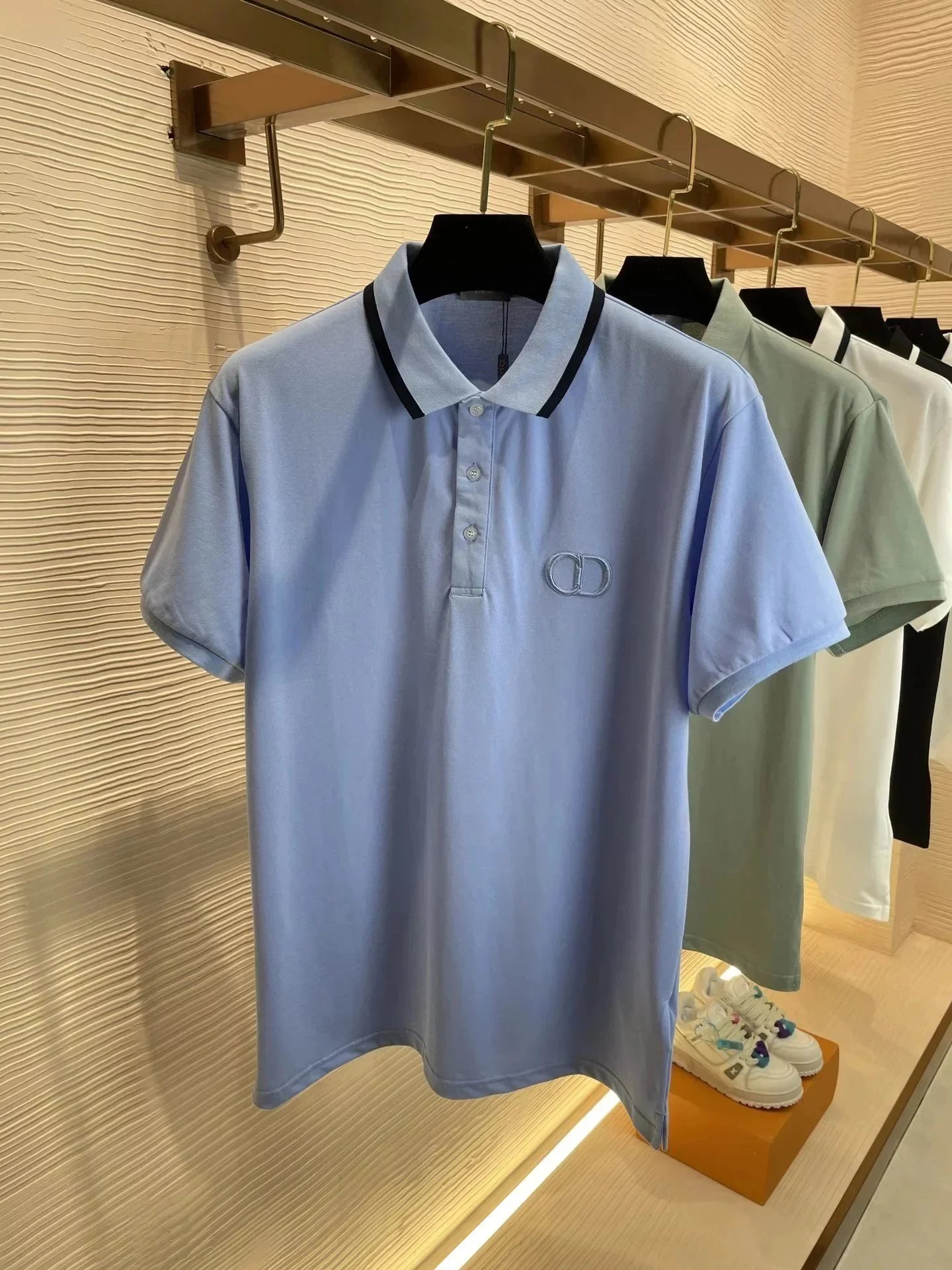 10