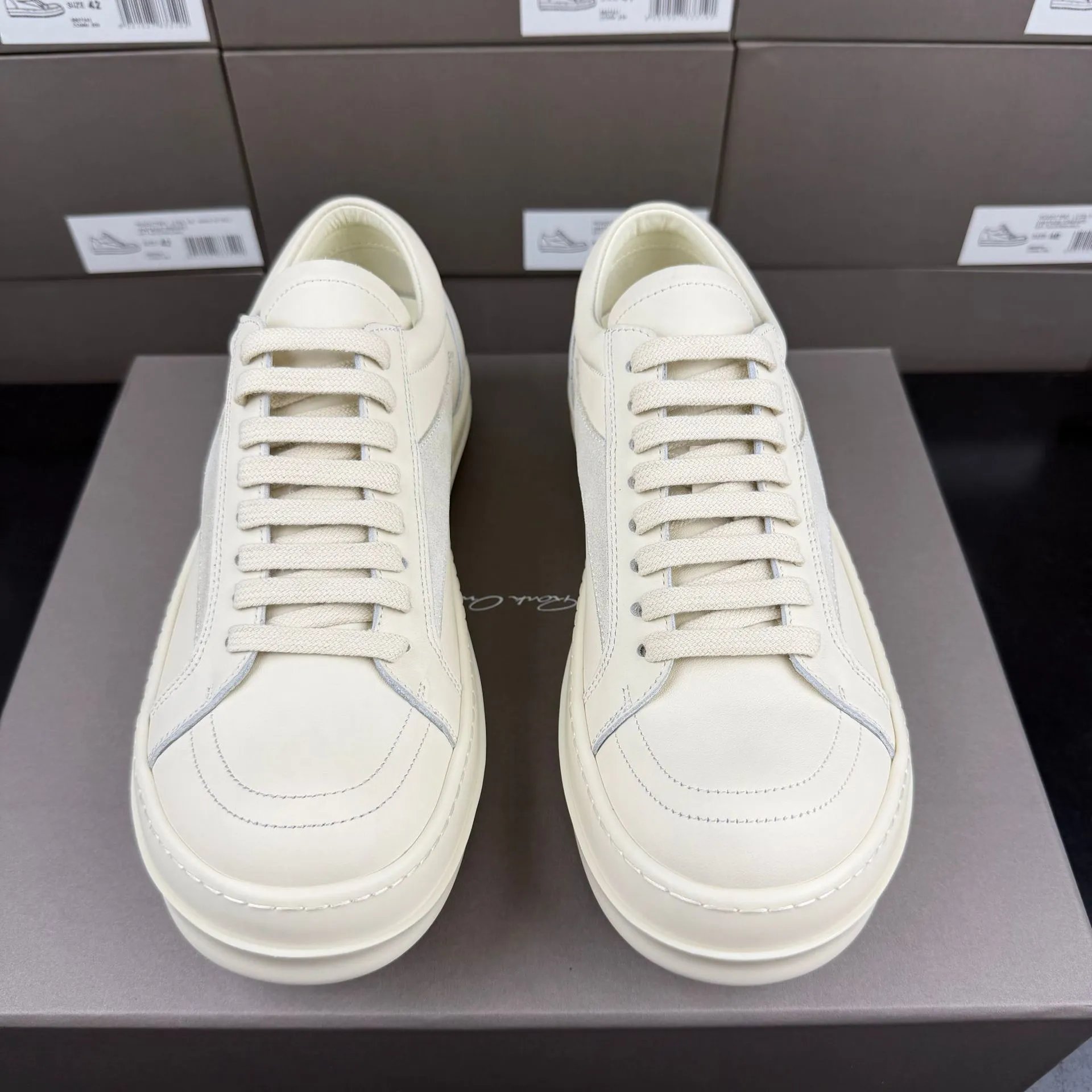 Off-White Diagonal Arrow Low-Top Olive Green Sneakers - 12