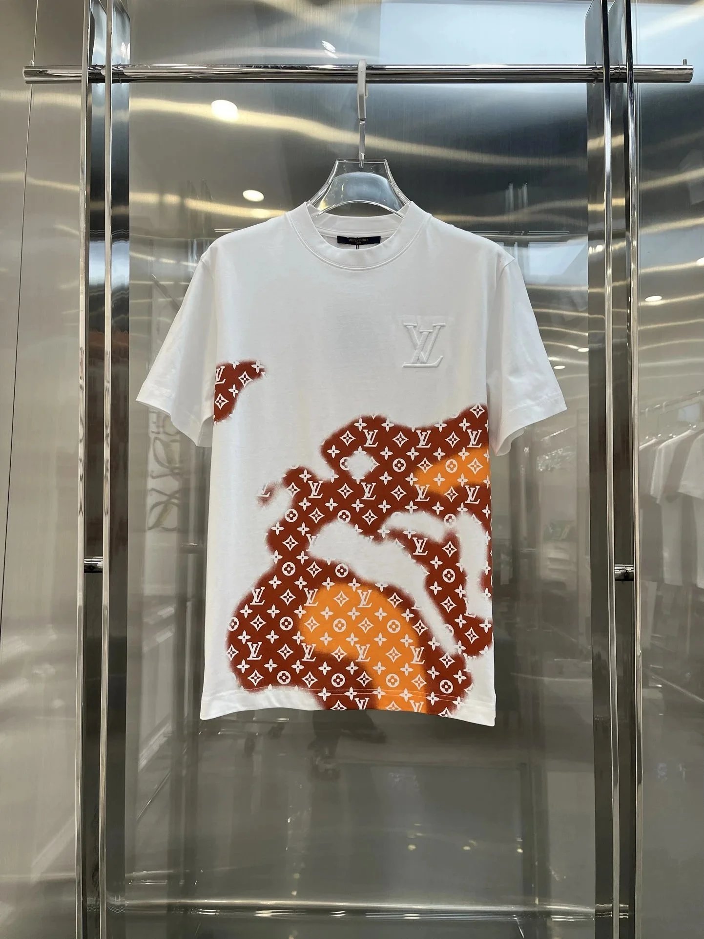 Gradient Spray Logo T-Shirt photo 5
