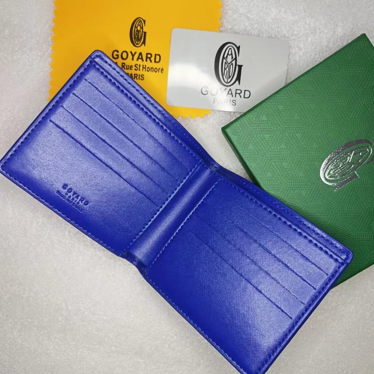 Goyard Saint Louis Red Chevron Print Short Wallet - 11
