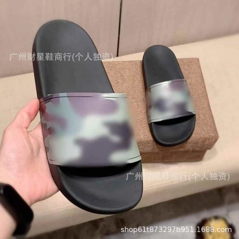 Letter Print Rubber Sandal