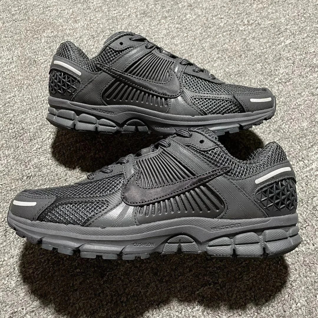 Nike Zoom Vomero 5 PRM photo 2