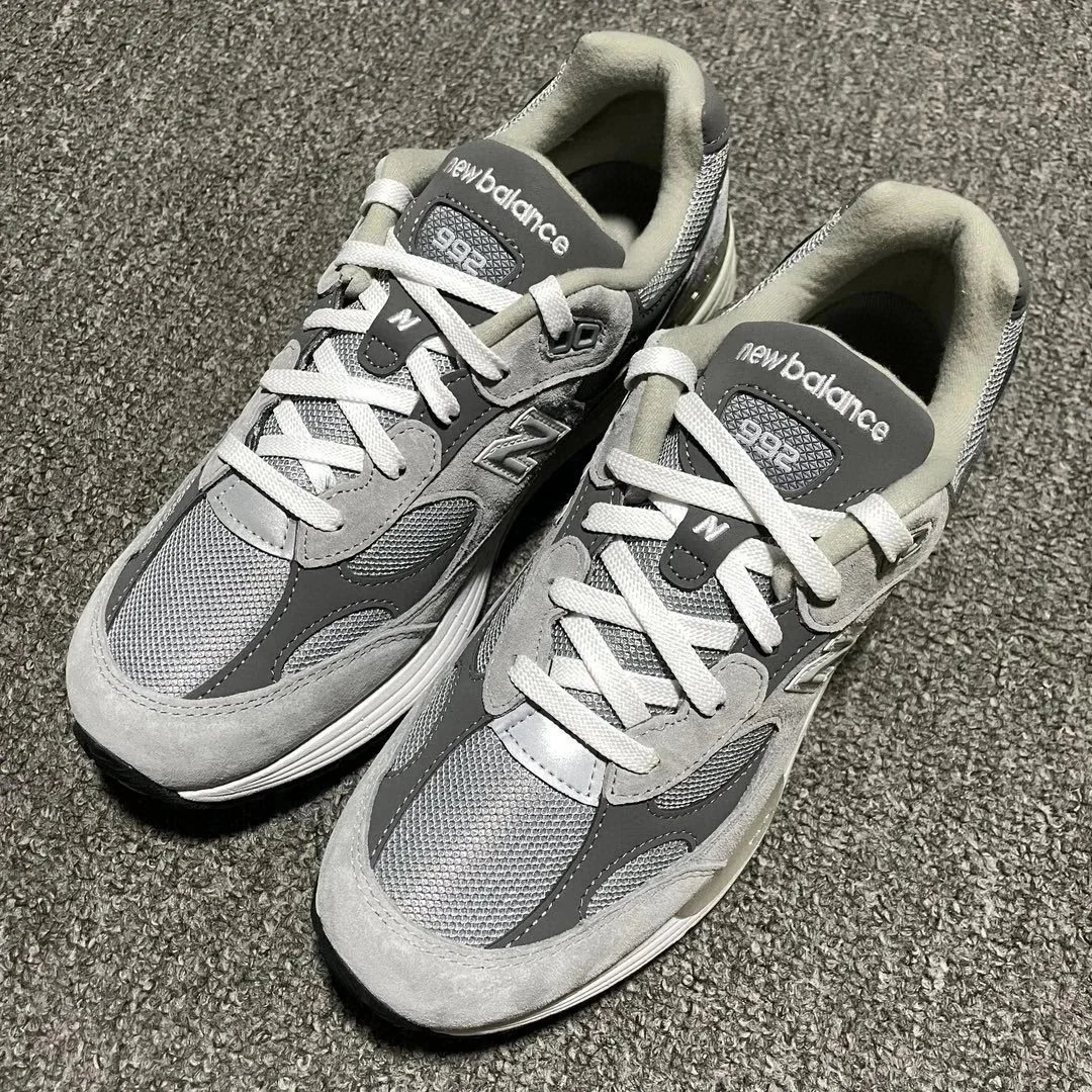 New Balance 992 photo 6