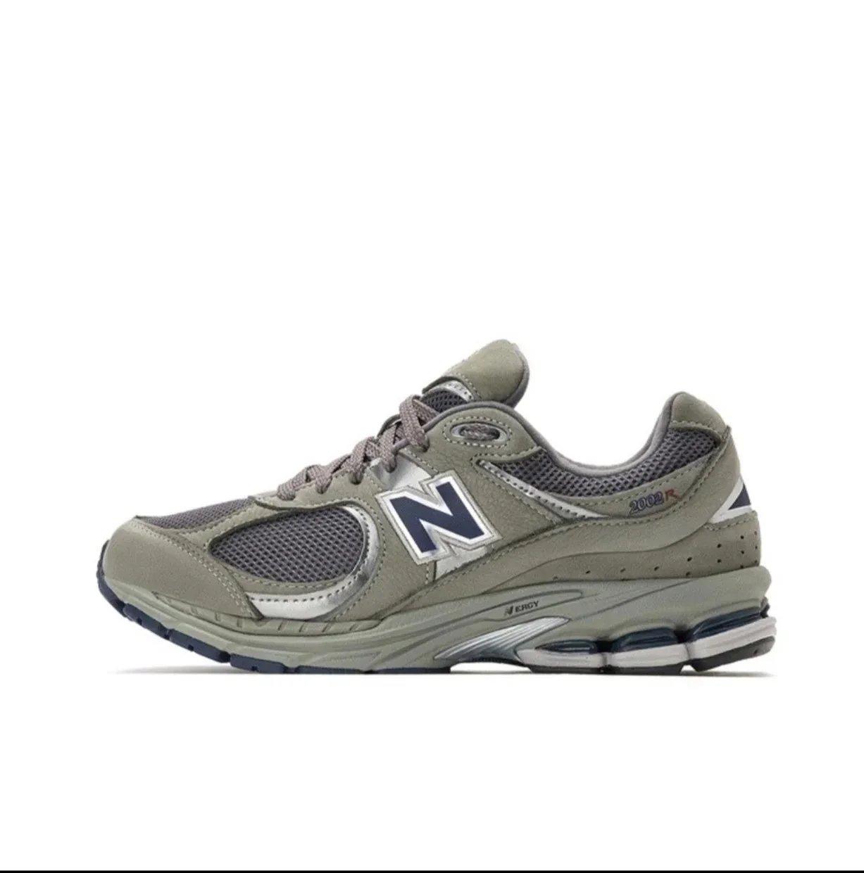 New Balance 2002R photo 8