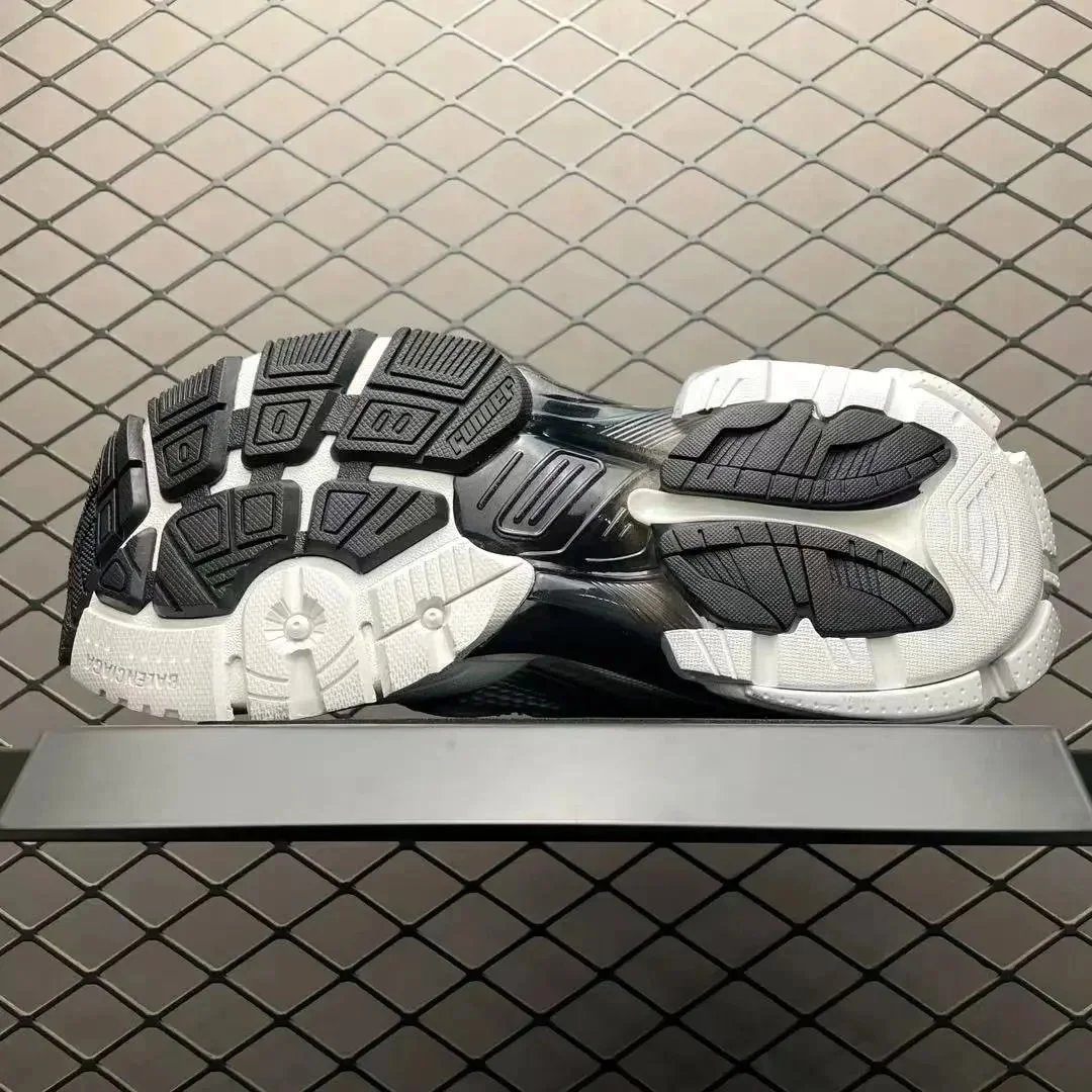 Balenciaga Runner Distressed Vintage Dad Shoe photo 5
