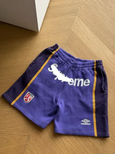 Supreme x Umbro Football Shorts Red / Green - 11