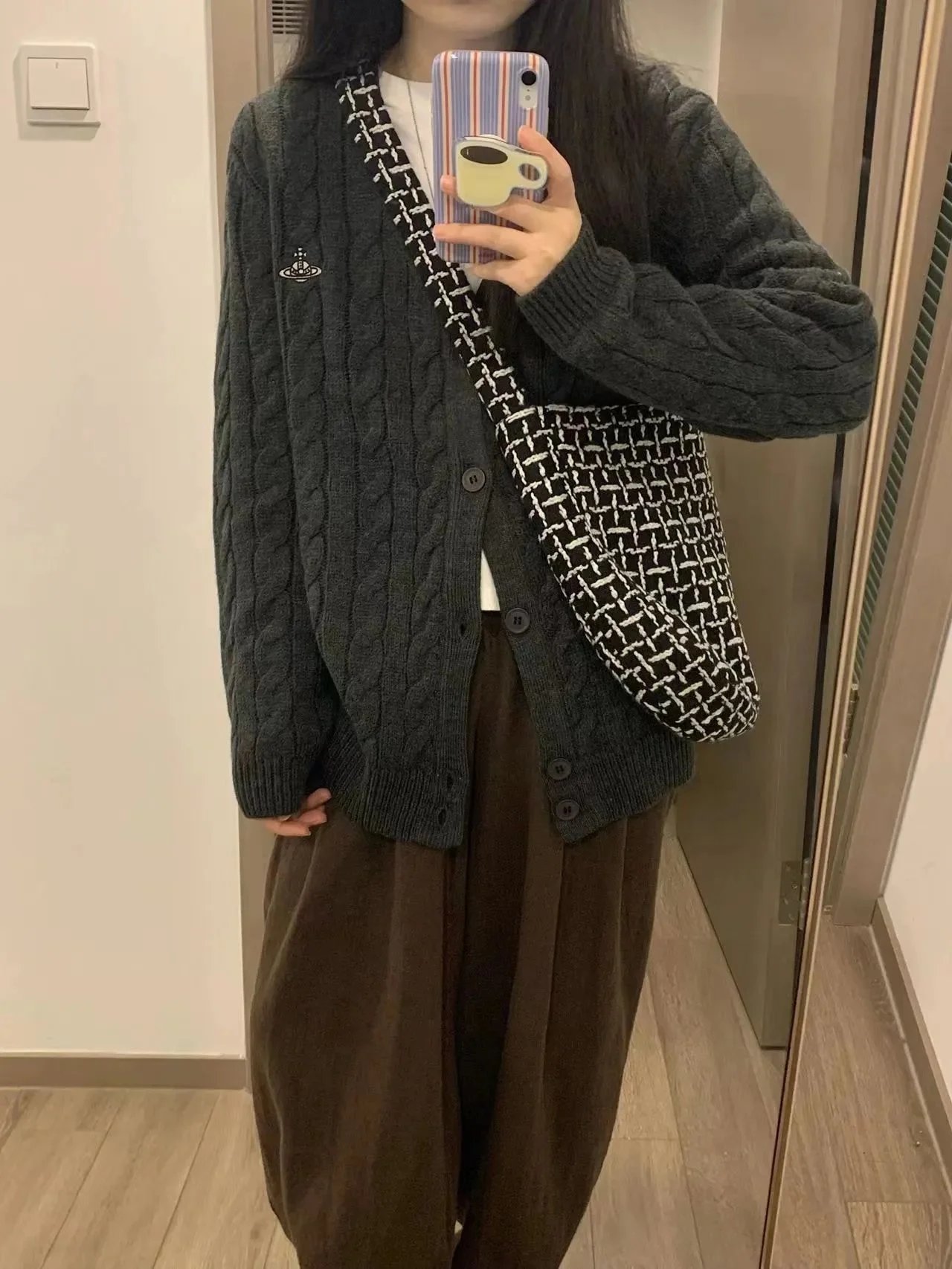 YUNSHU Cable Knit Cardigan photo 8