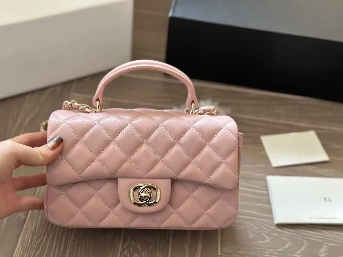 Lambskin Quilted Chain Handle Tote Bag photo 4