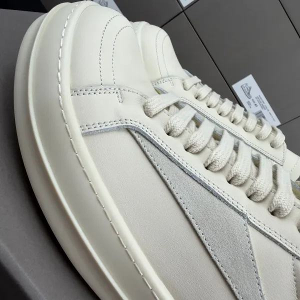 Off-White Diagonal Arrow Low-Top Olive Green Sneakers - 16