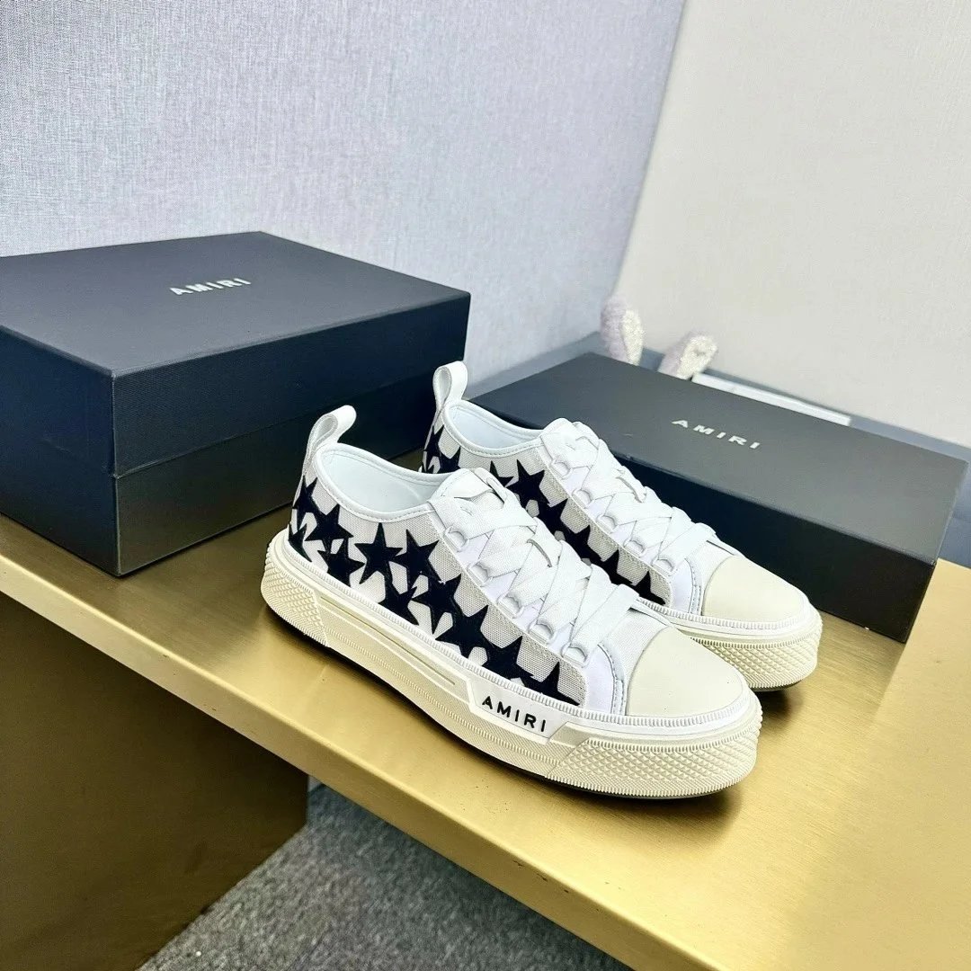Stars Canvas Low Top Thick Sole Casual Shoe photo 8