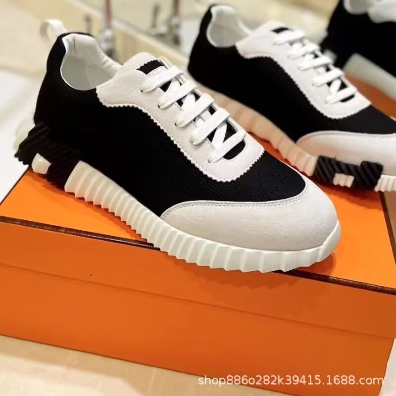 Lightweight Breathable Casual Sports Shoes photo 3
