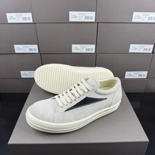 Off-White Diagonal Arrow Low-Top Olive Green Sneakers - 37