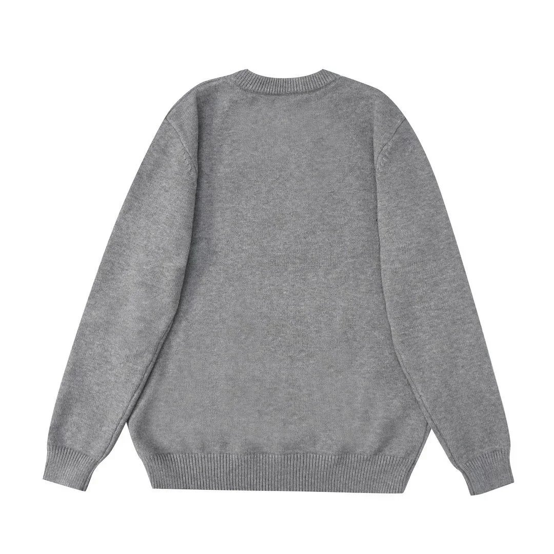 GU Chest Logo Knit Sweater photo 4