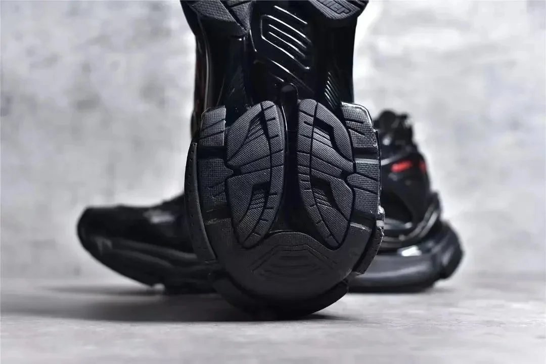 Balenciaga Runner Retro Trail Sneaker photo 5