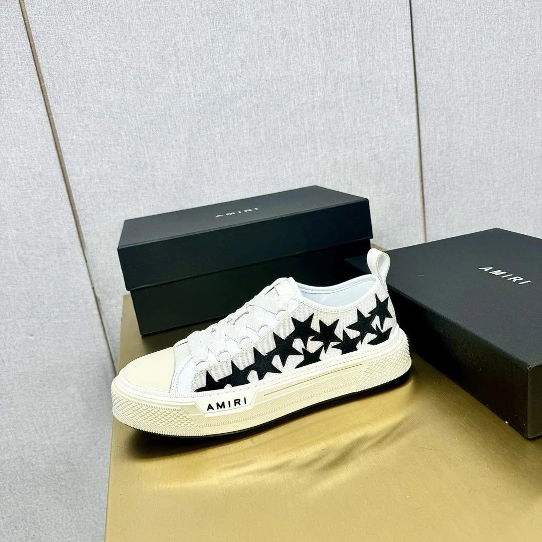 Stars Canvas Low Top Thick Sole Casual Shoe photo 4