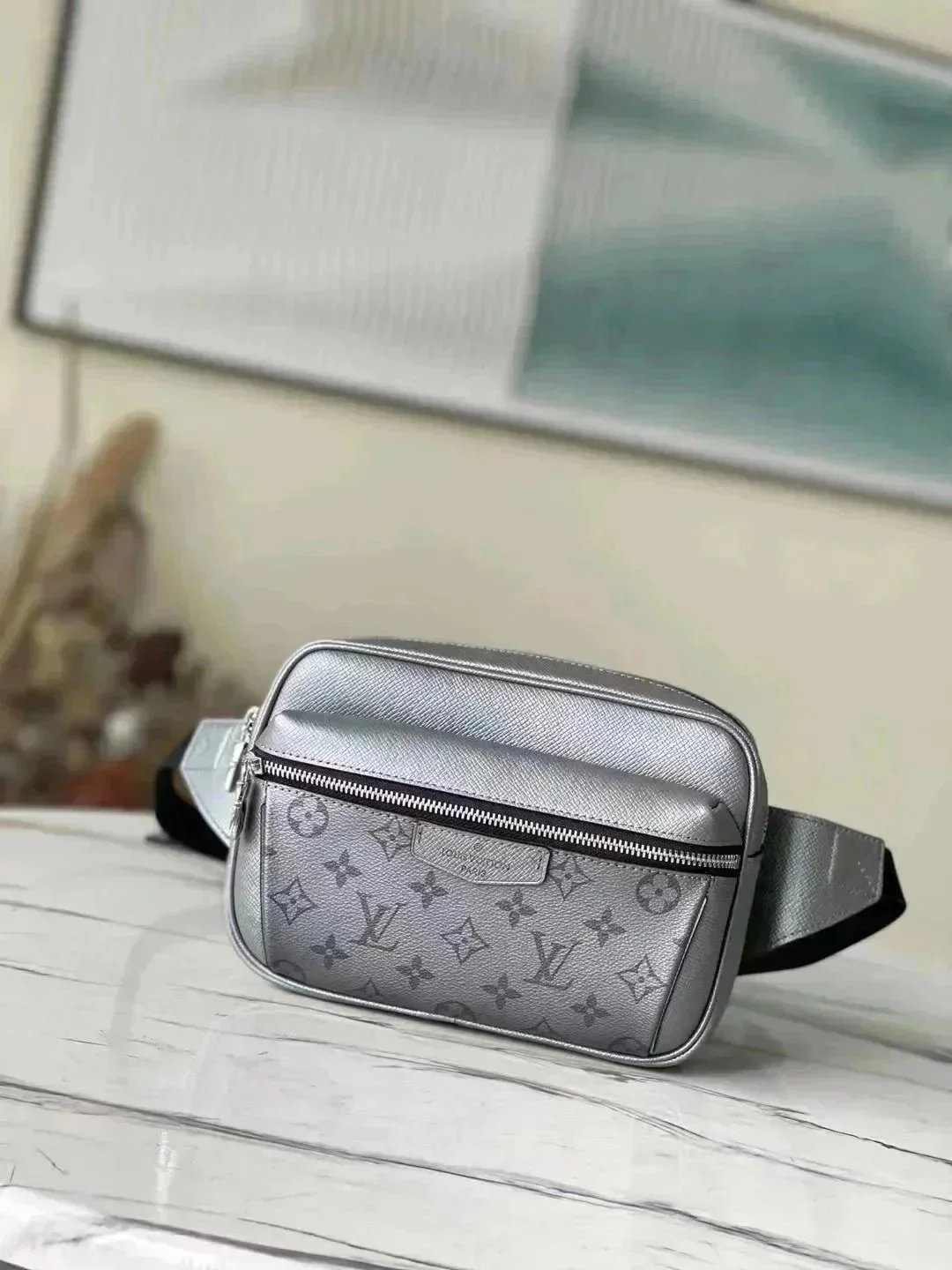 Louis Vuitton Monogram Eclipse Camera Bag Gray Crossbody Bag - 6