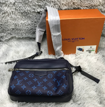 Louis Vuitton Monogram Eclipse Camera Bag Gray Crossbody Bag - 2