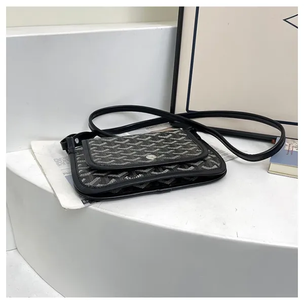 Goyard Saint-Louis PM Burgundy Crossbody Bag - 16