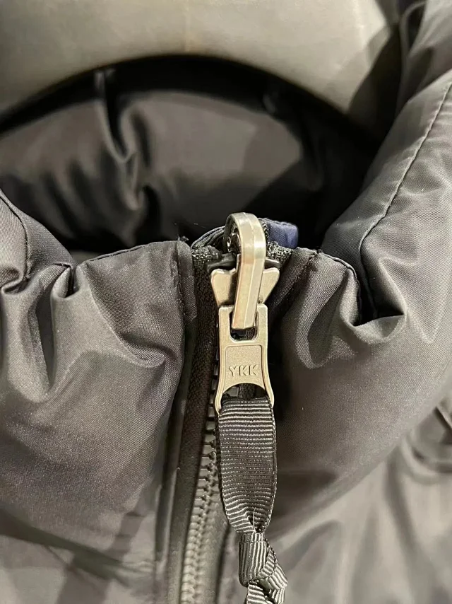 The North Face Down Jackets 1996 hooded color-block puffer product detail image 11