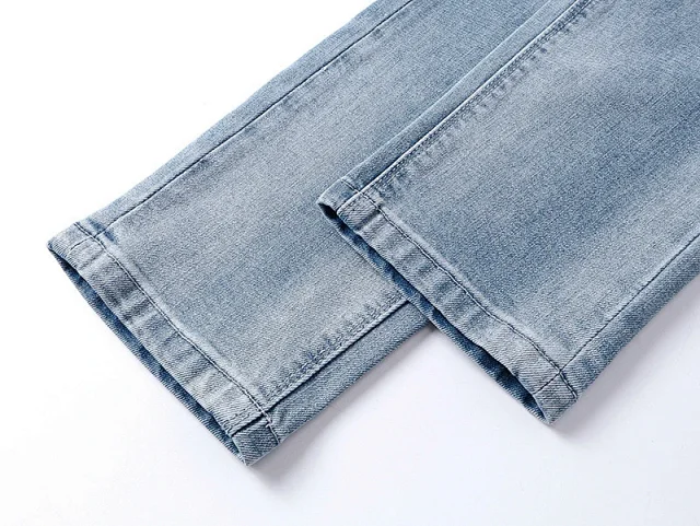 RTA Jeans Distressed straight-leg product detail image 8