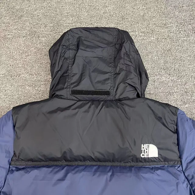 The North Face Down Jackets 1996 hooded color-block puffer product detail image 9