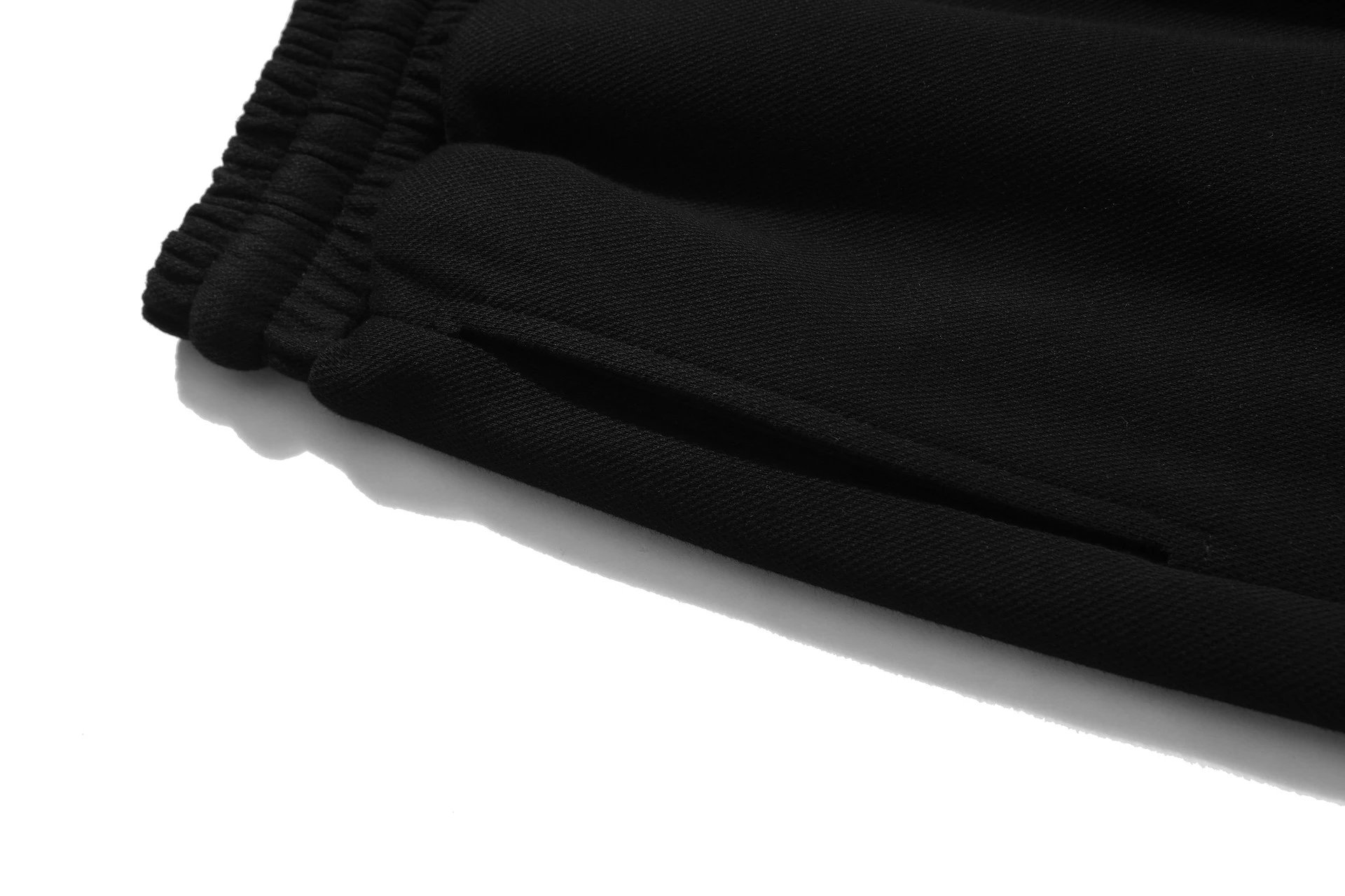 Design C.E. Camp Short White Shorts - 9