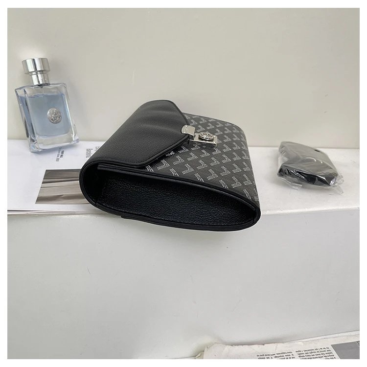 Goyard Saint Louis Clutch Black Chevron Pattern Envelope Clutch Clutches - 12