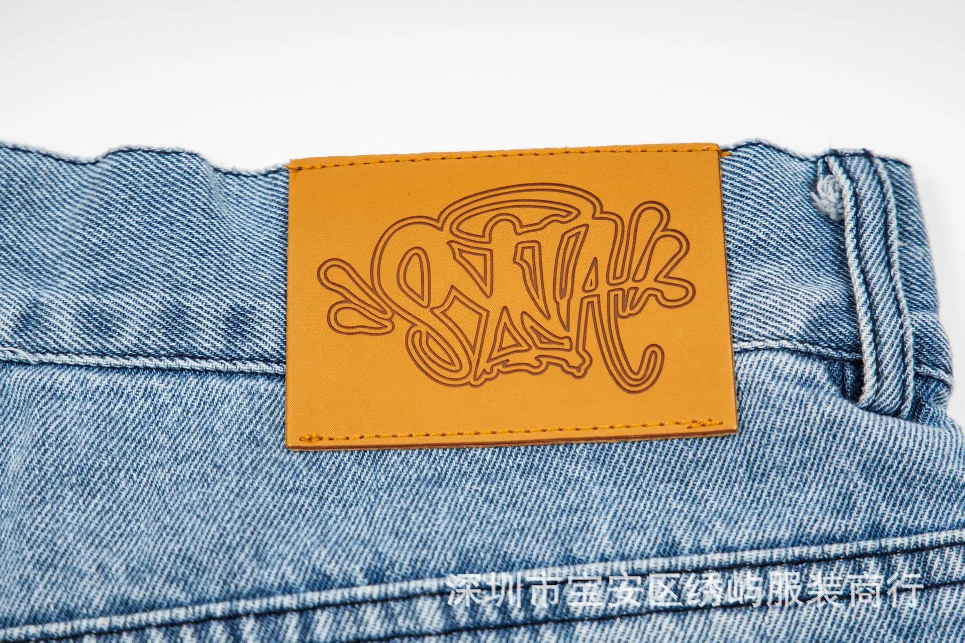 Design Graffiti Logo Black Denim Shorts - 14
