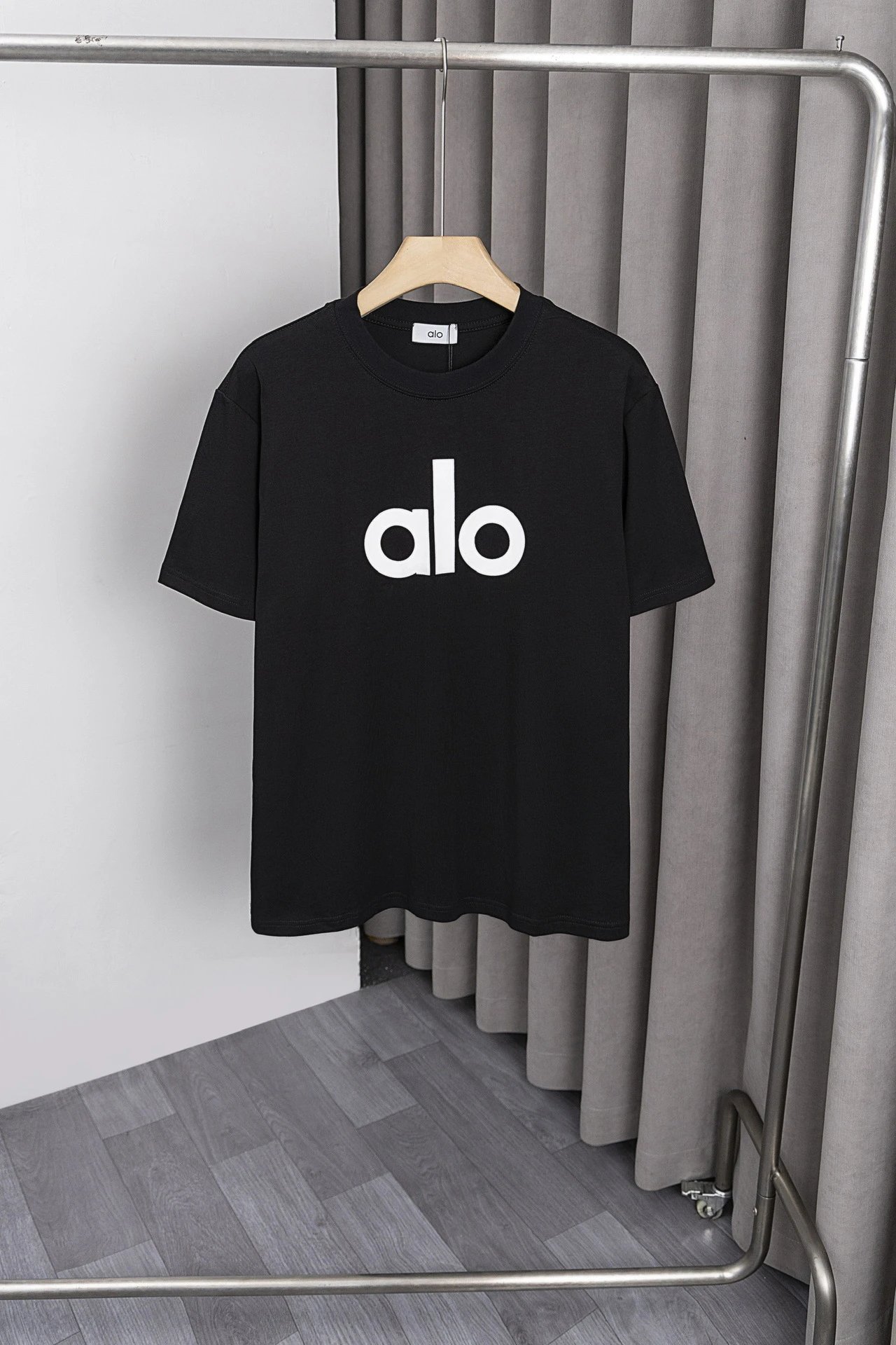 S038黑白