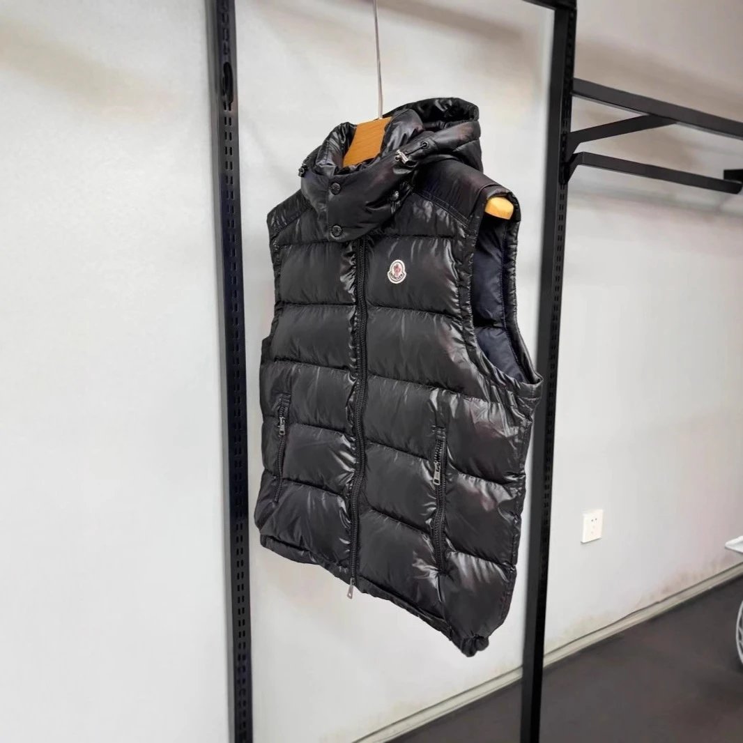 Moncler Vests Hooded Quilted Puffer Vest image 3