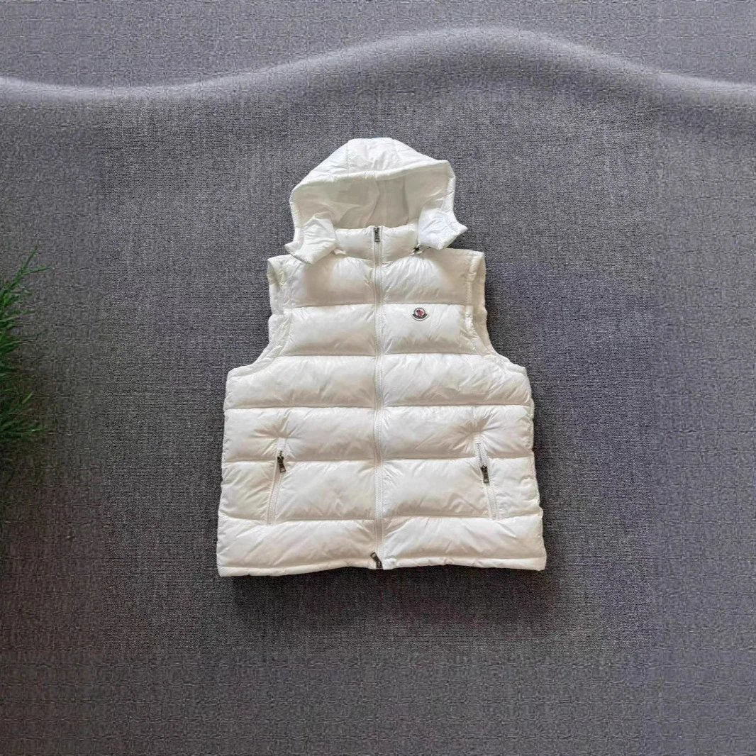Moncler Vests Hooded Quilted Puffer Vest image 4