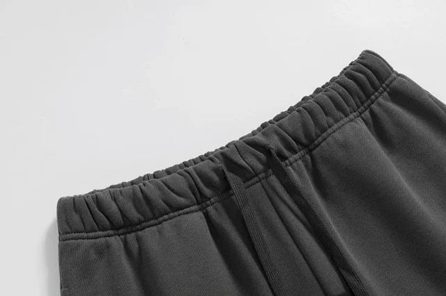 Fear of God Trousers Essentials Logo Print Wide-Leg Sweatpants product detail image 5