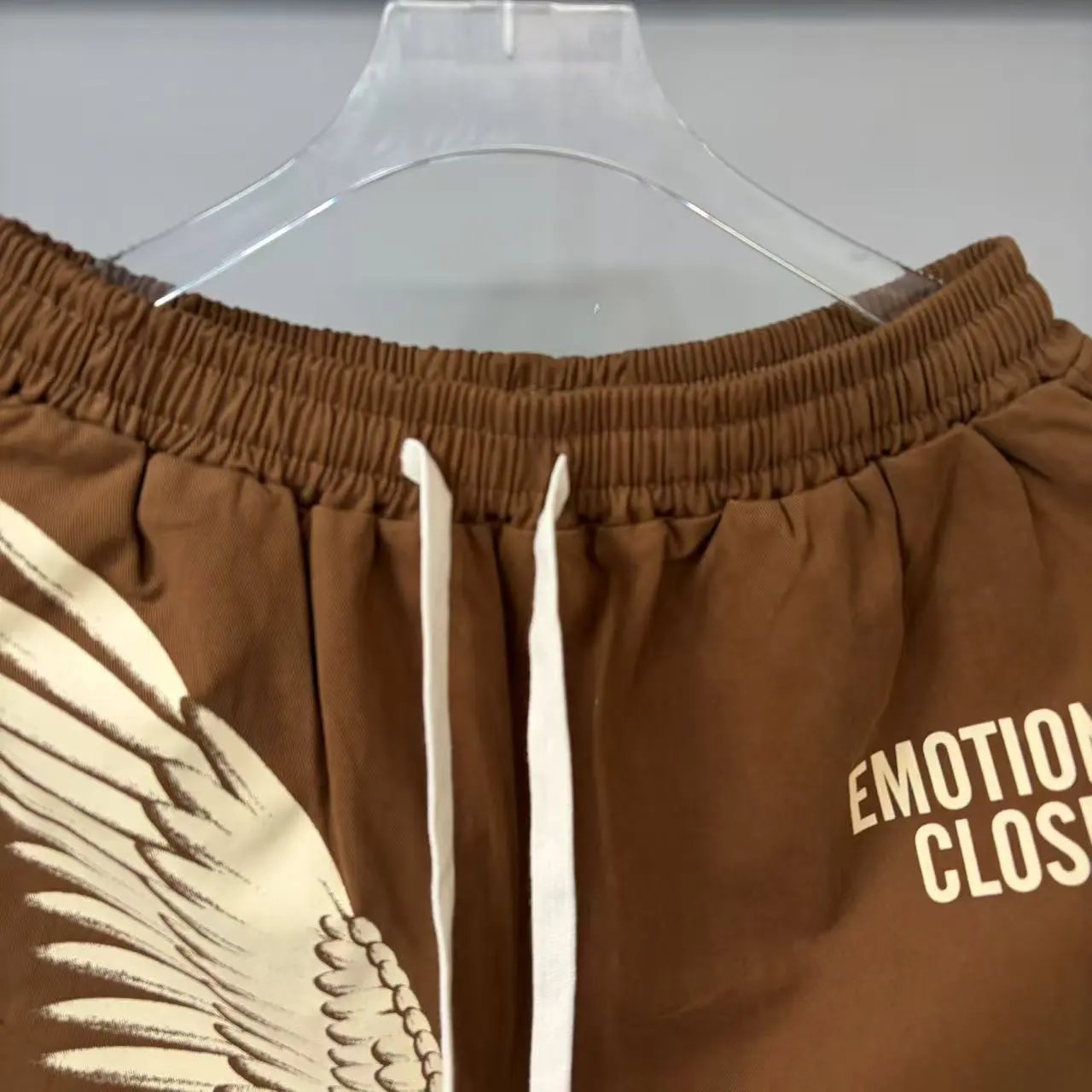 Design Emotional Closet Wing Print Drawstring Shorts Brown and Black Shorts - 5