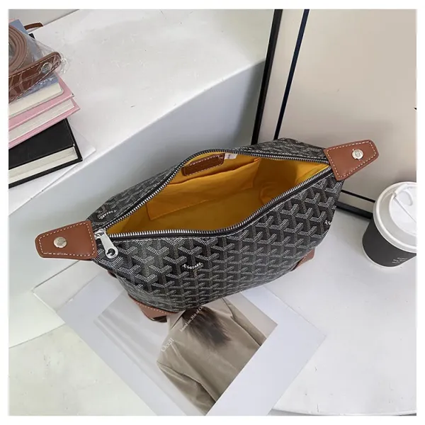 Goyard Saint-Louis Toiletry Bag Green Travel Bags - 16