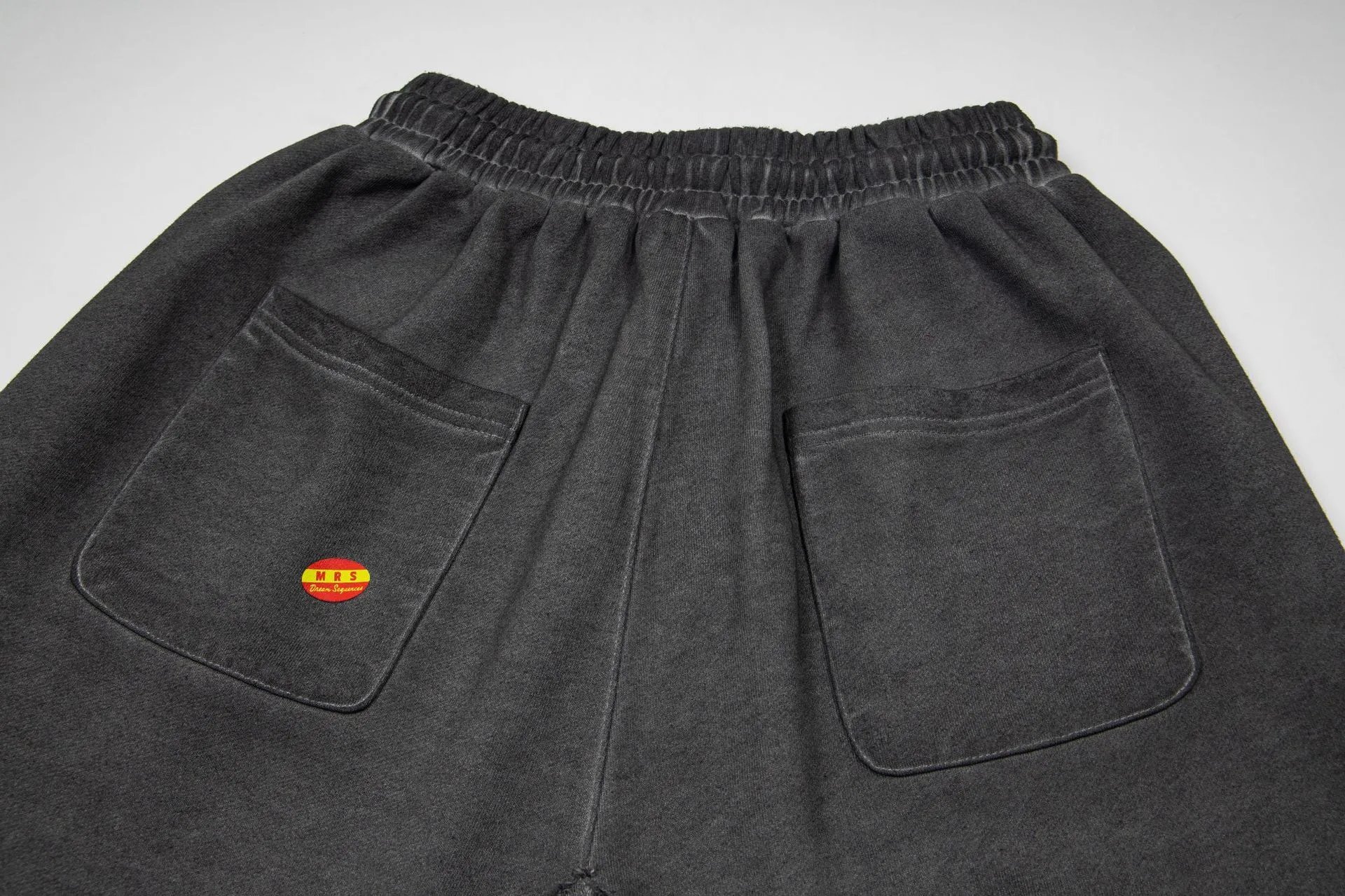 Design Martine Rose Distressed Washed Gray Shorts - 14