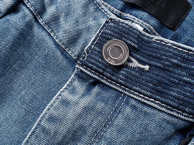 RTA Jeans Distressed straight-leg product detail image 6