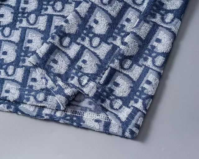 Dior Matching Sets Short-sleeve T-shirt and shorts set with all-over monogram print product detail image 19