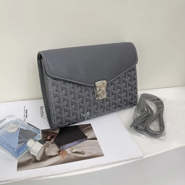 Goyard Saint-Louis Clutch Gray Clutches - 1