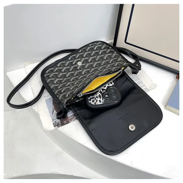 Goyard Saint-Louis PM Burgundy Crossbody Bag - 17