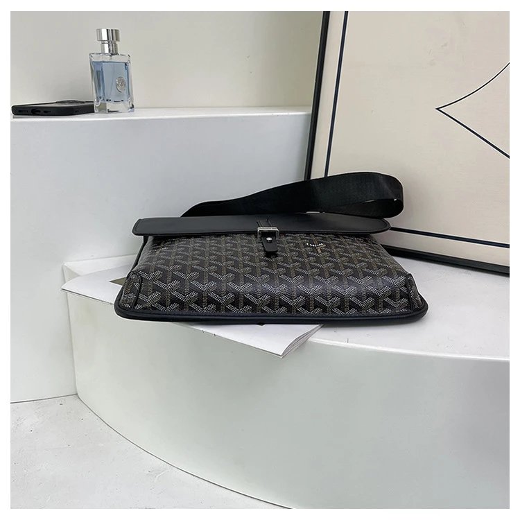Goyard Saint-Louis PM Navy Blue and Brown Monogram Messenger Bag - 16